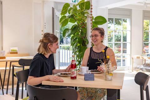 Bistro - Bereich im Bernatura